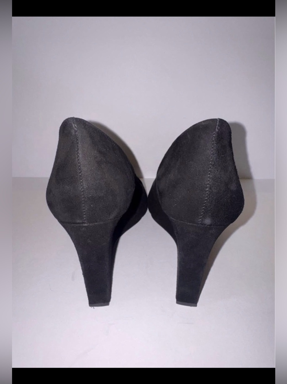 Women’s Gianni Bini Black Suede Like Wedges, size 10 - Picture 3 of 5